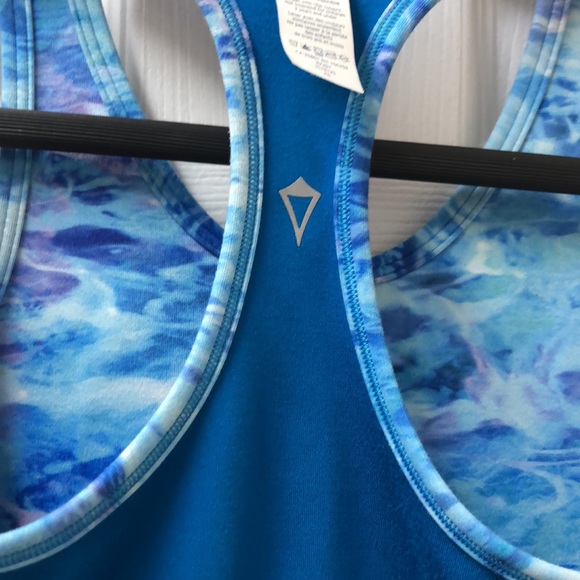 LIKE NEW! Ivivva Keep Ur Cool Racerback Tank *Reversible - Picture 9 of 13